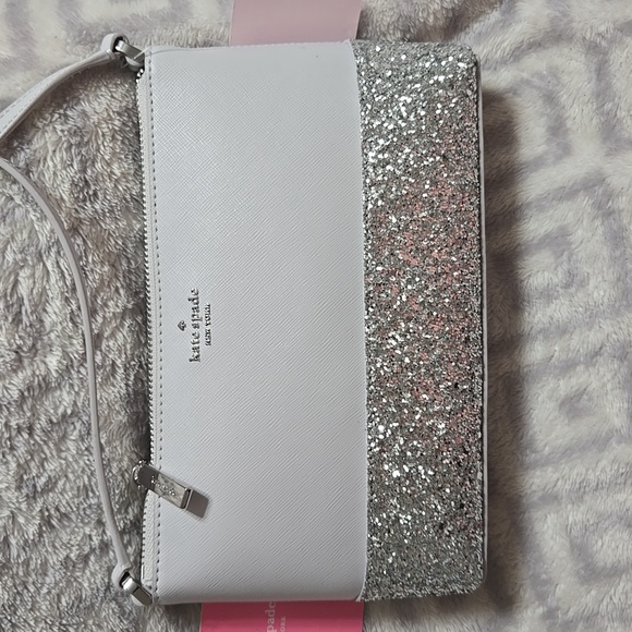Kate Spade glitter crossbody purse - Picture 3 of 13